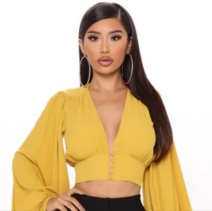 Fashion Nova Emiliana Button Crop Top Mustard Yellow Blouse | Size M | NWT